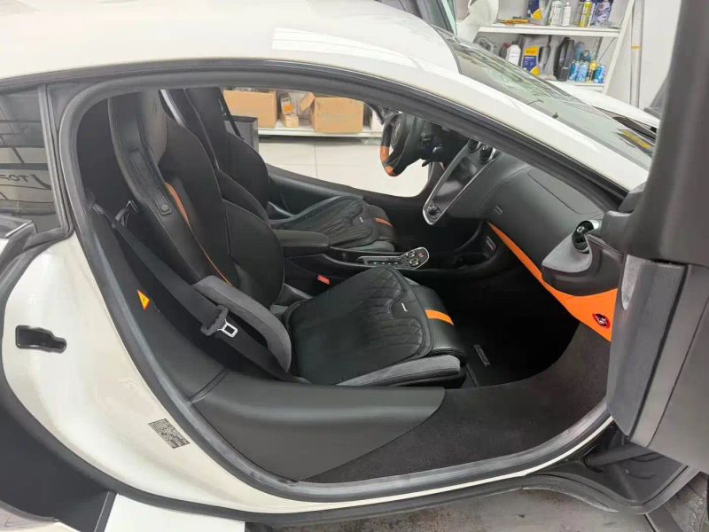 Mclaren 570