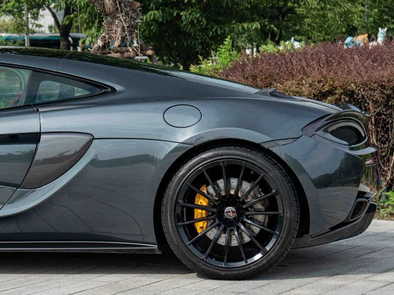 Mclaren 570