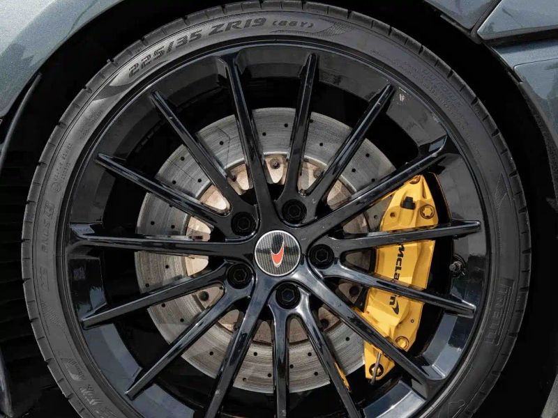 Mclaren 570