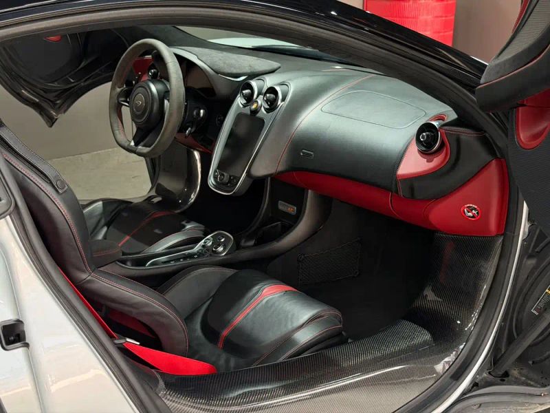 Mclaren 570