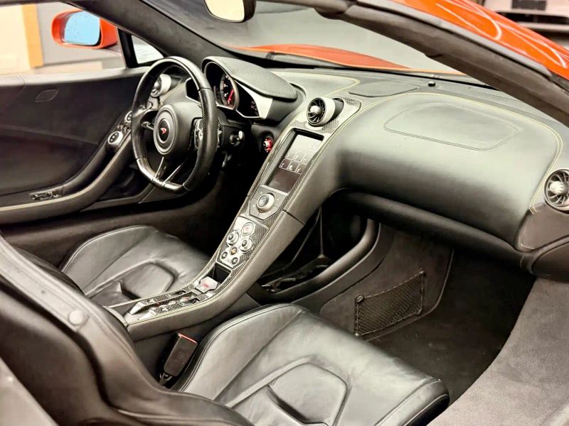 Mclaren mclaren_625c