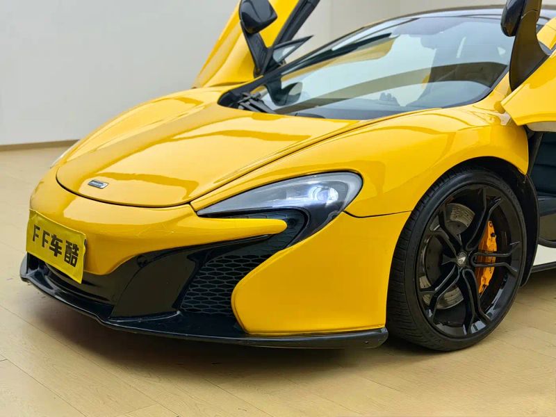 Mclaren mclaren_mp4-12c