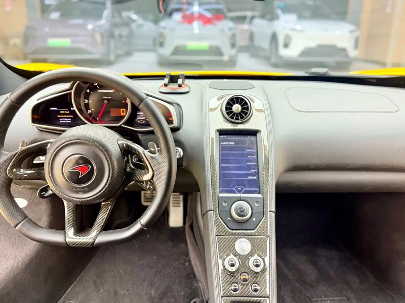 Mclaren mclaren_mp4-12c