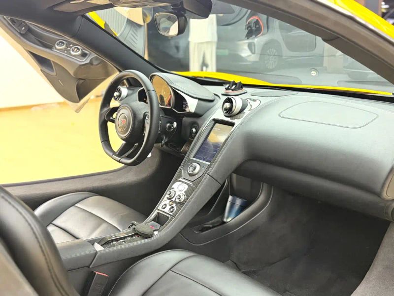 Mclaren mclaren_mp4-12c
