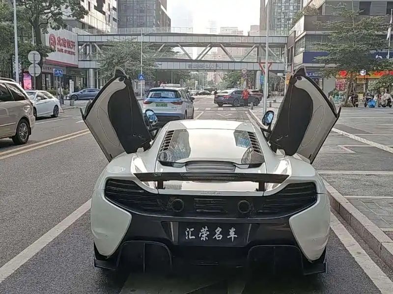 Mclaren mclaren_650s