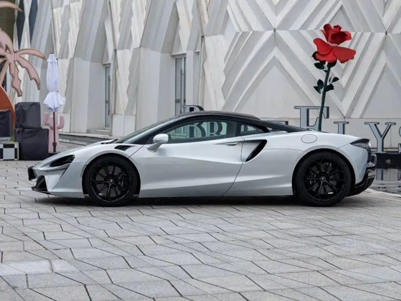 Mclaren sports_car