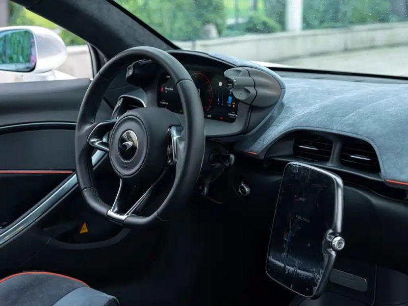 Mclaren sports_car