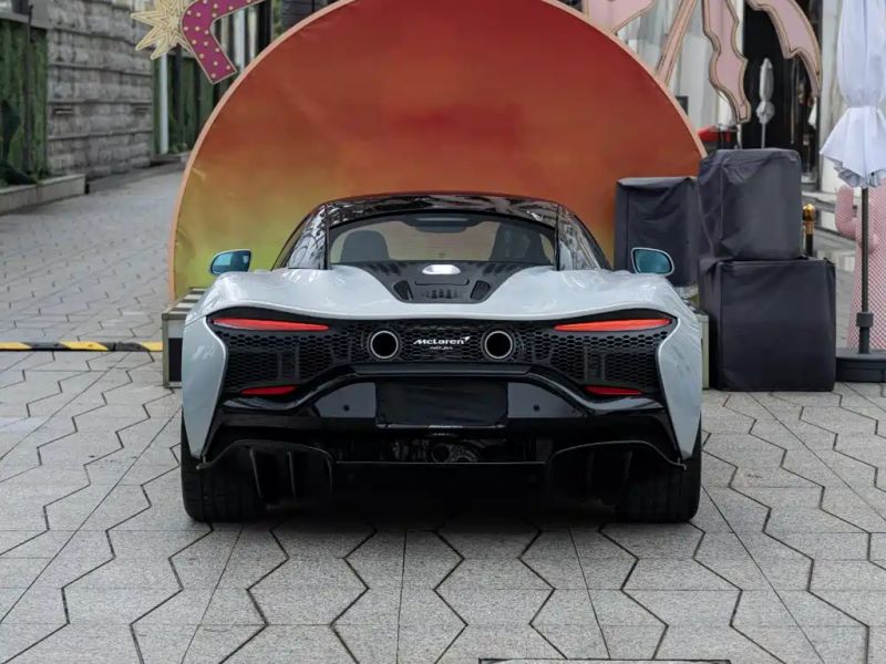 Mclaren sports_car