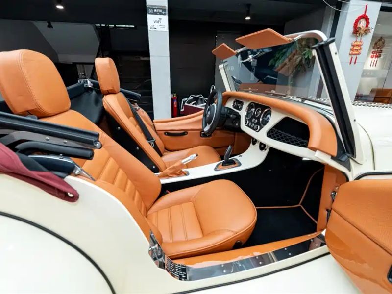 Morgan plus-4