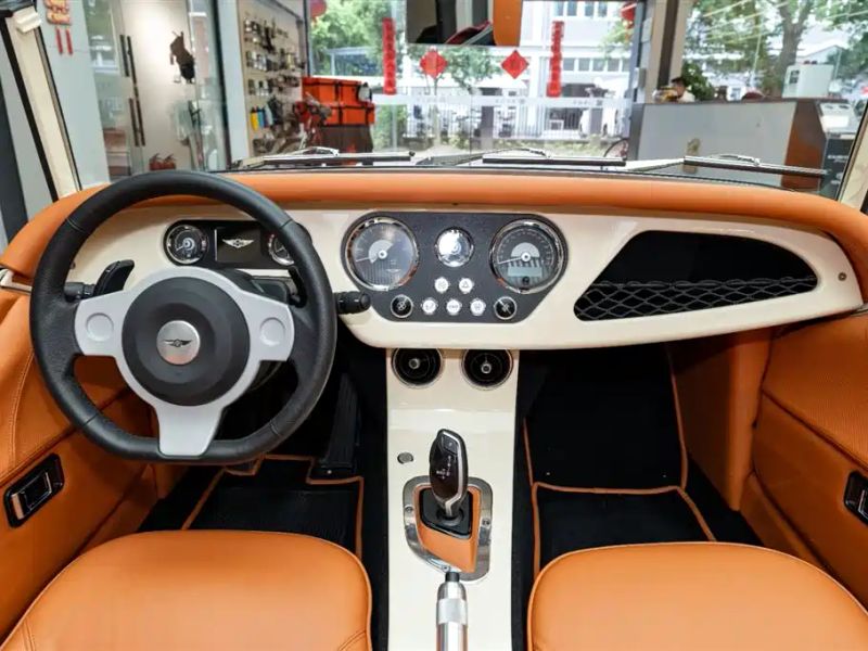 Morgan plus-4