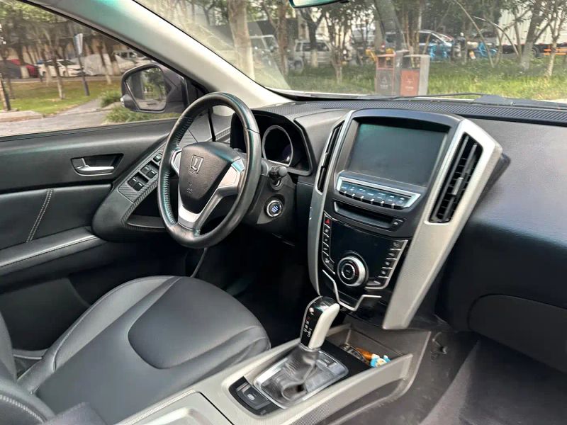 da7 6suv
