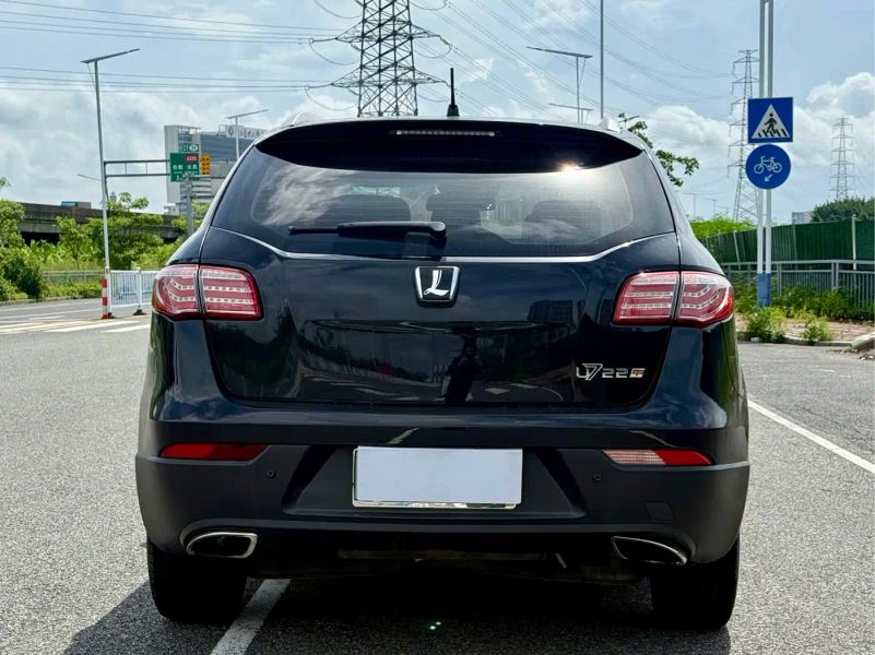 da7 suv