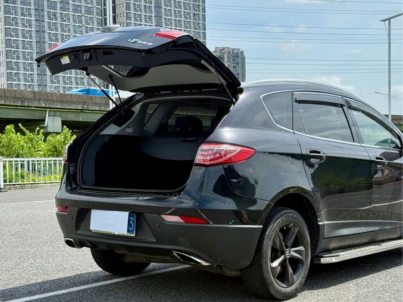 da7 suv