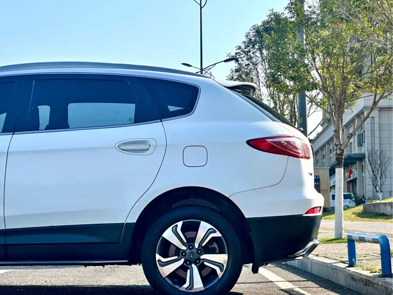 da7 suv