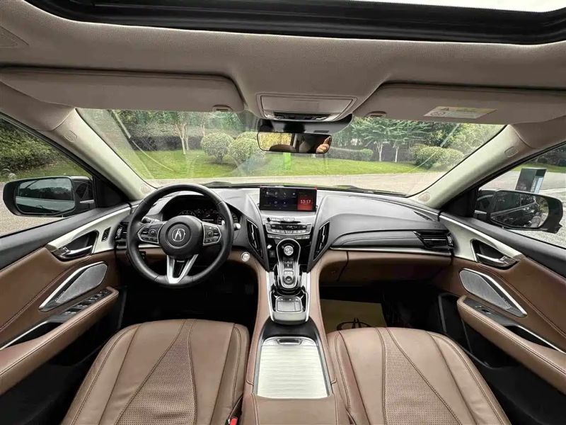 Acura suv