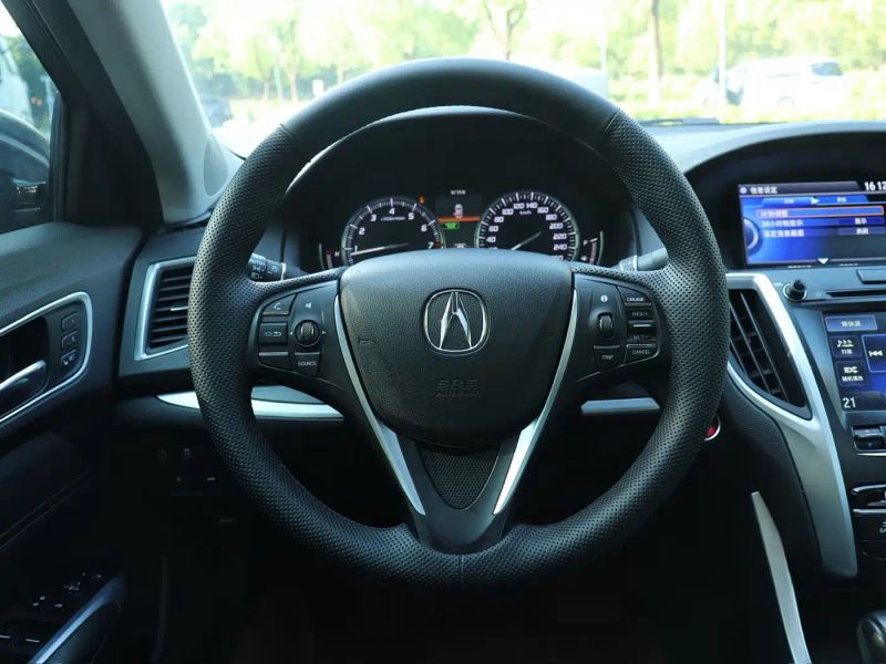 Acura tlx-l