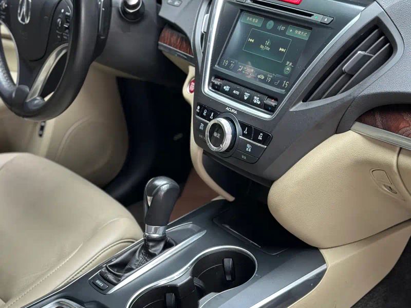 Acura MDX