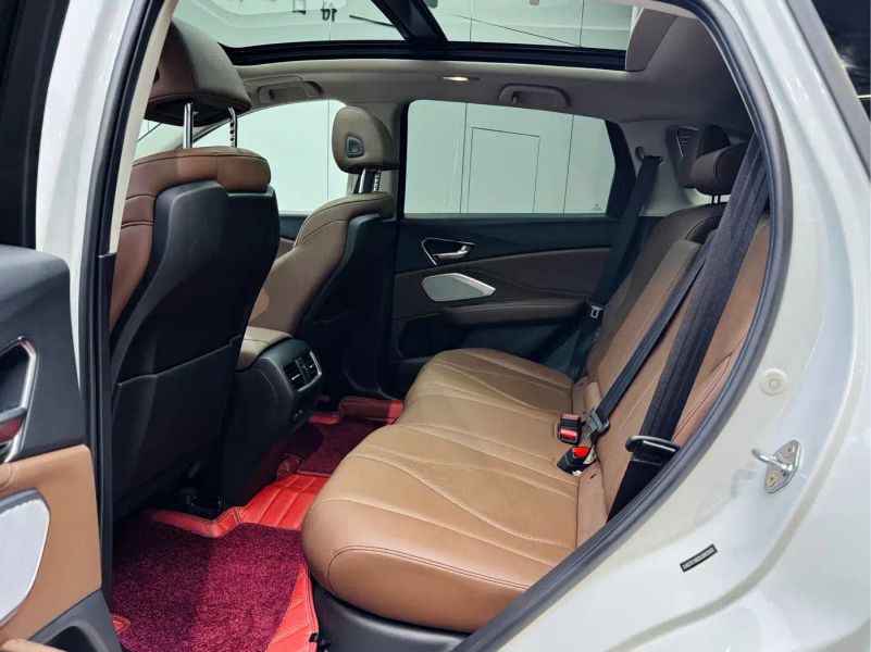 Acura suv