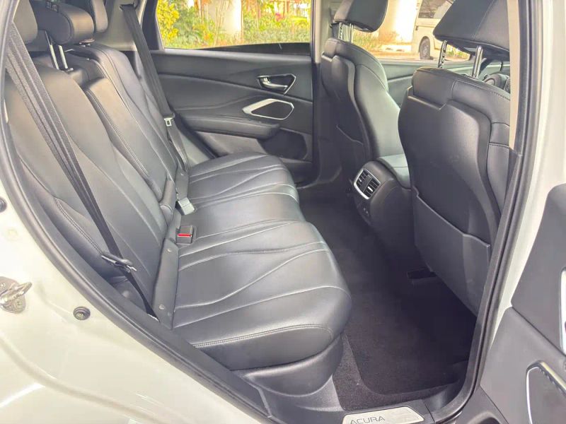 Acura suv