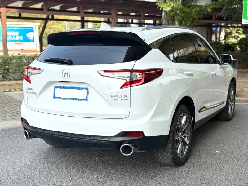 Acura suv