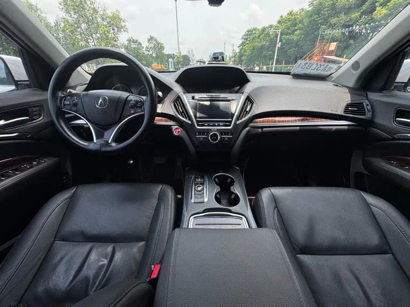 Acura MDX