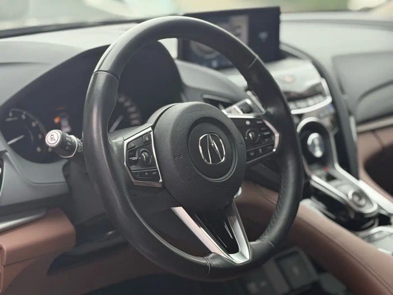 Acura suv