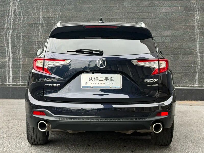 Acura suv