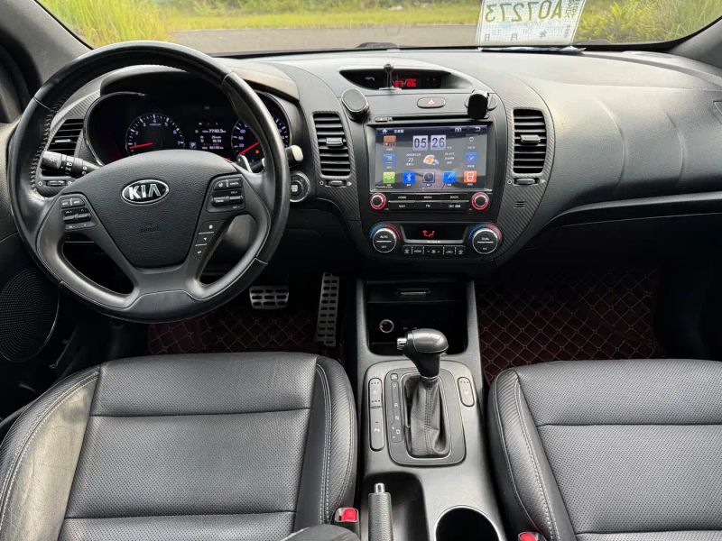 yipao celica