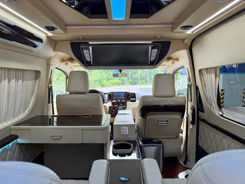 alphard van