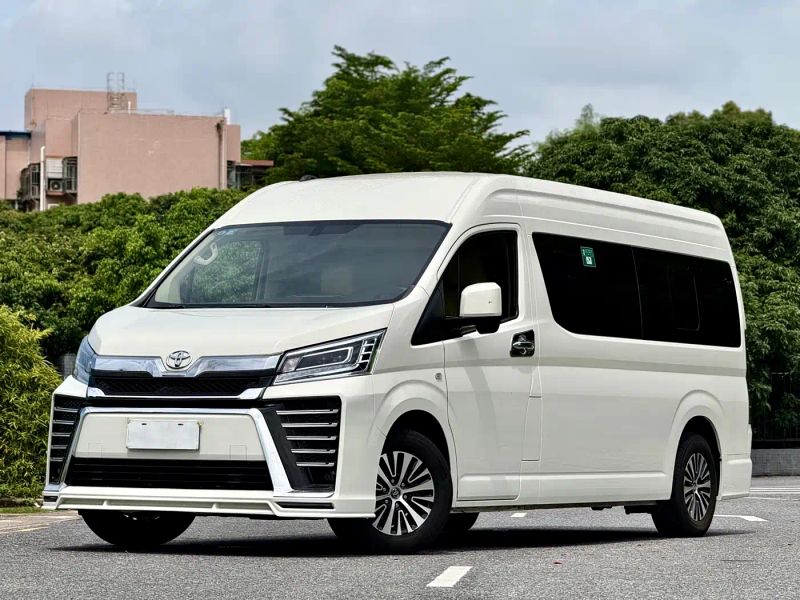alphard van