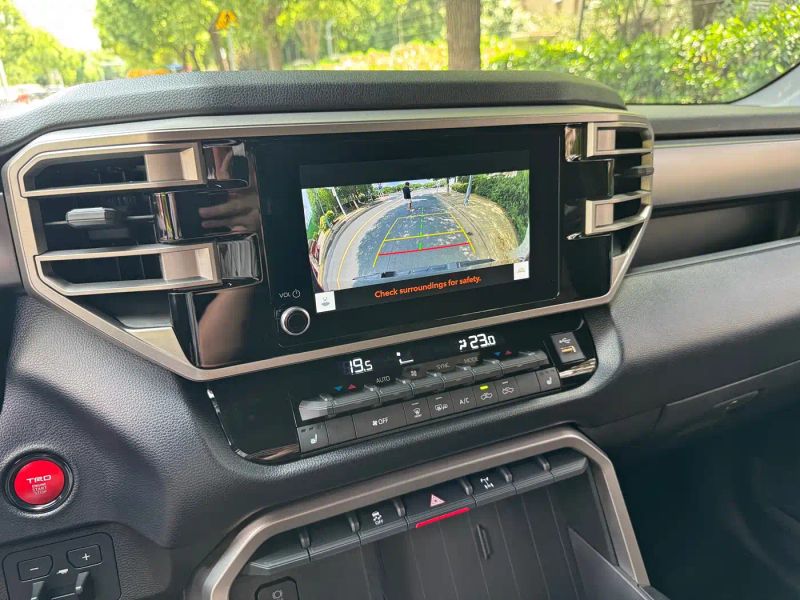 alphard tundra