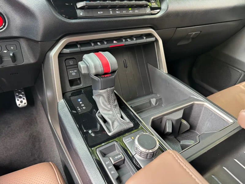 alphard tundra