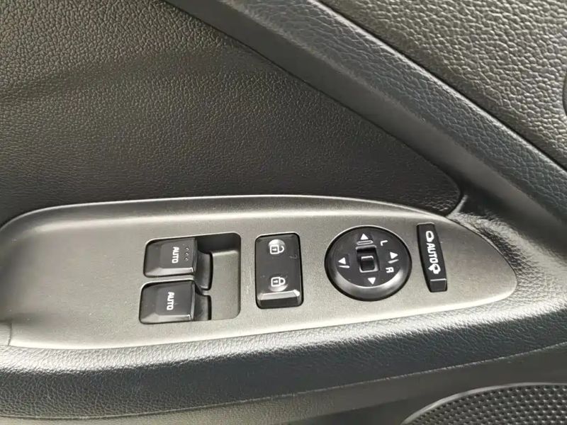 yipao celica