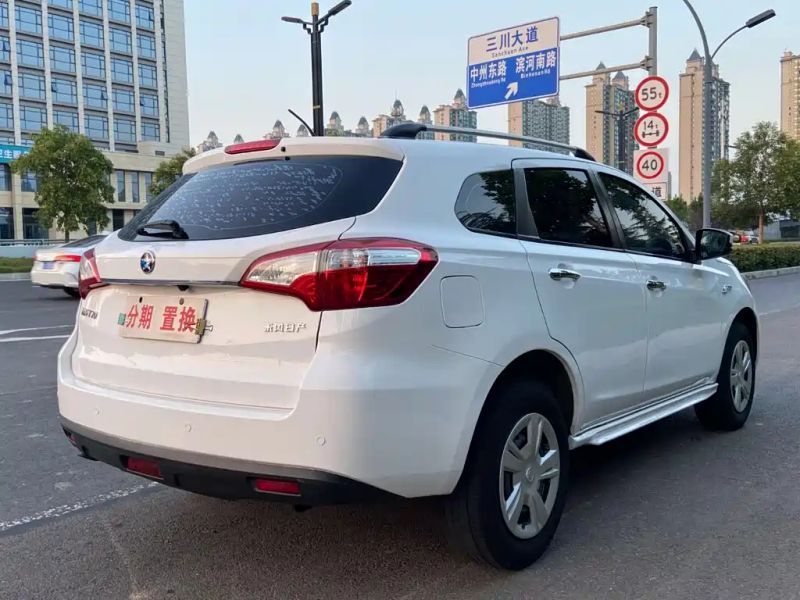 Venucia t70