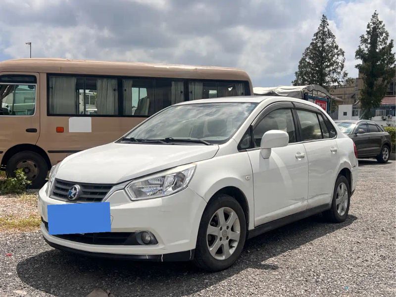 Venucia d50