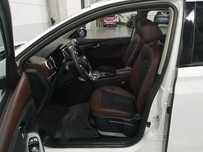 Venucia t70