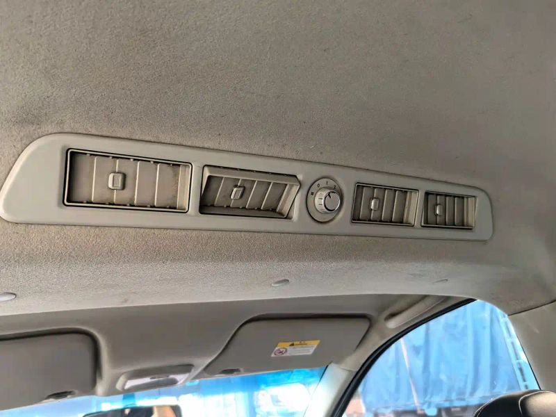 Venucia m50v