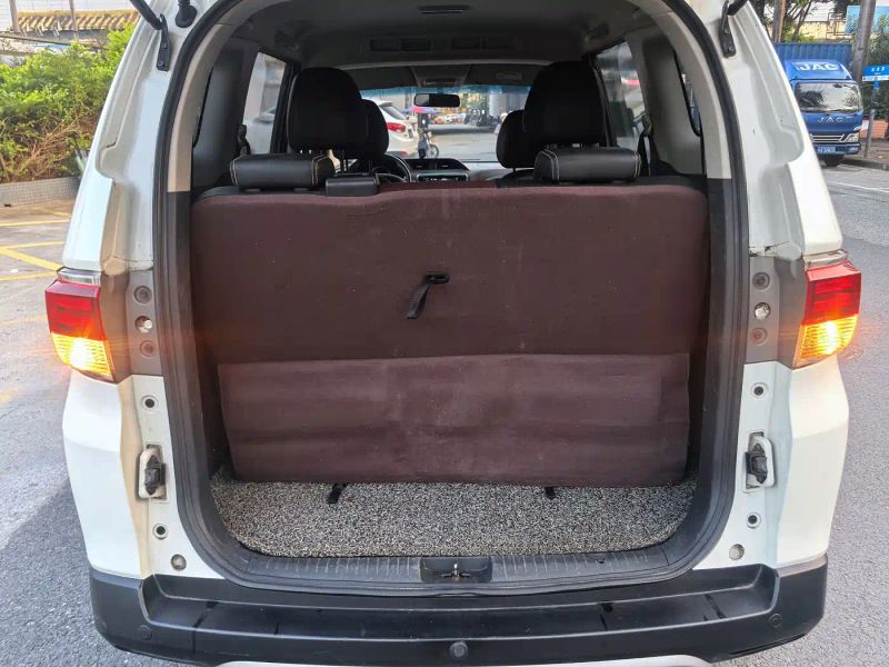Venucia m50v