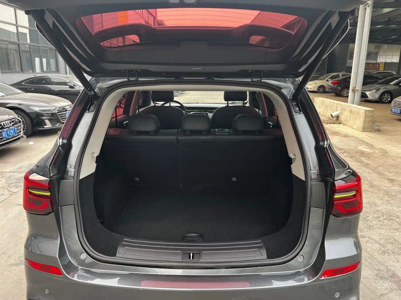 Roewe rx5