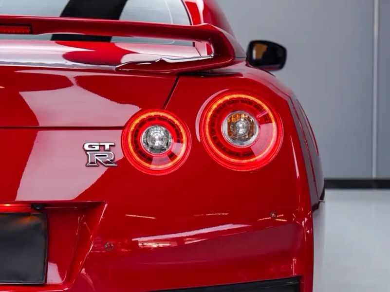 Nissan GT-R