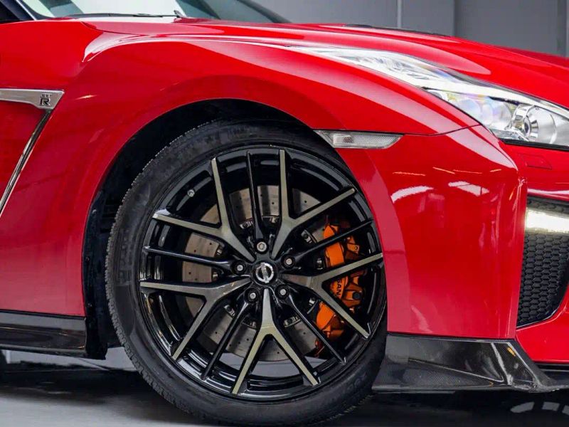 Nissan GT-R