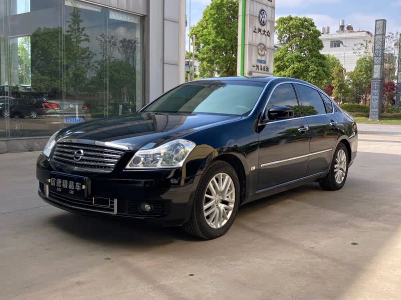 Nissan fengya