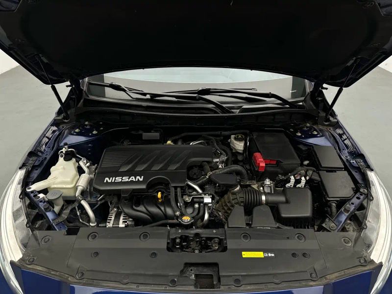 Nissan altima