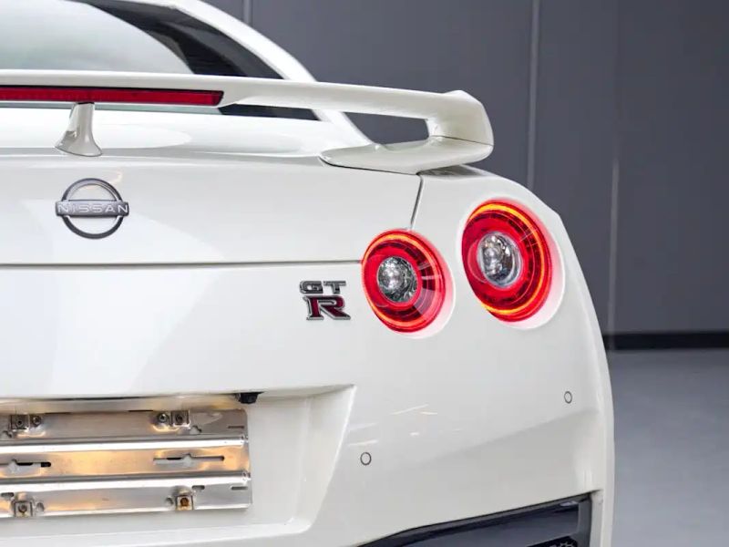 Nissan GT-R