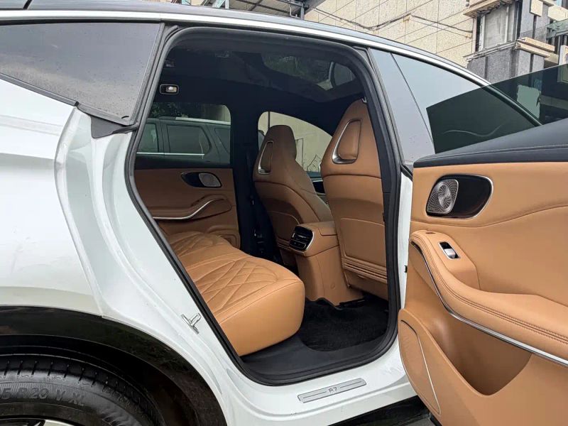 Roewe r7