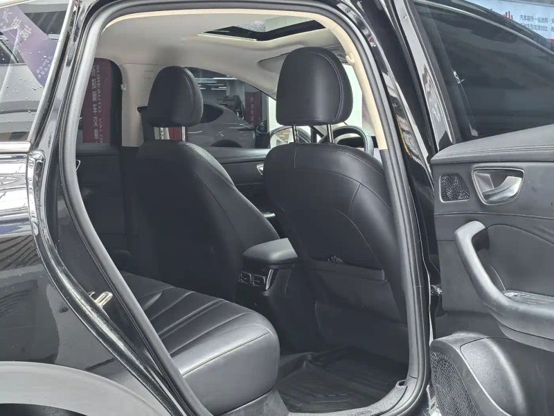 Roewe d7