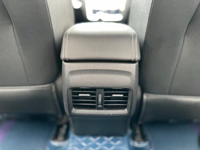 Roewe i6