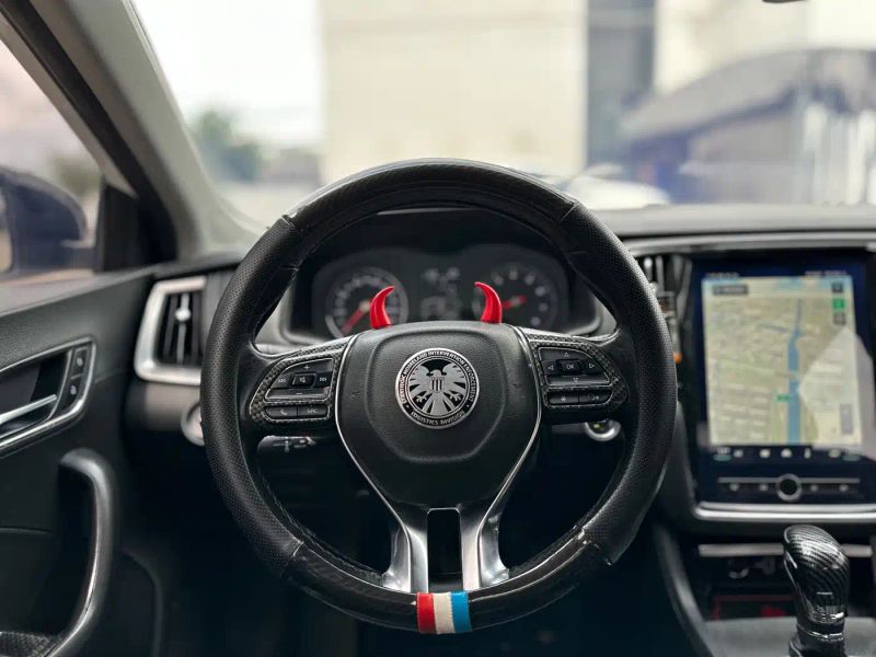 Roewe i6