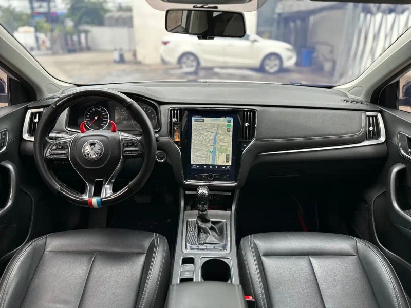 Roewe i6