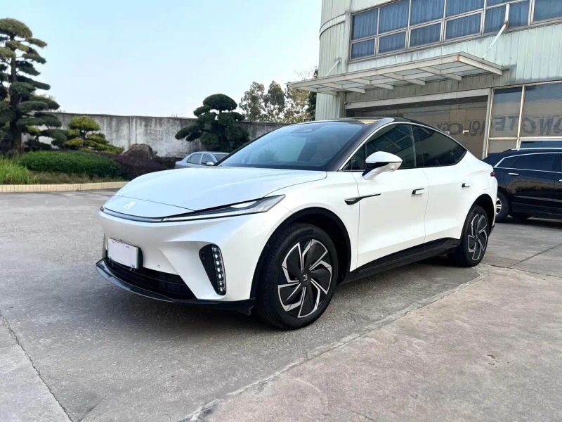 Roewe r7